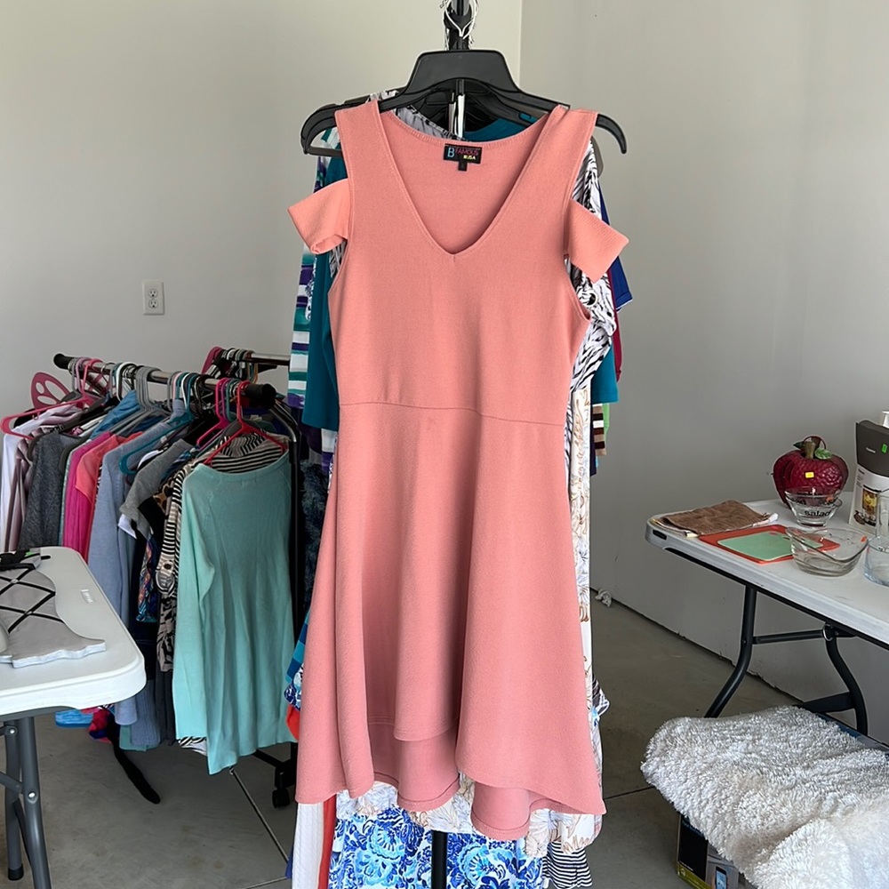 Pink Short Dress size Large (fits like a medium)